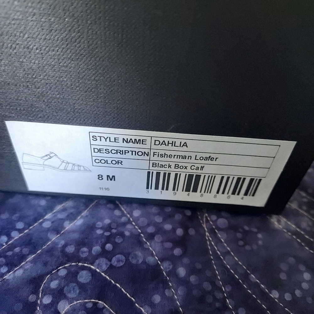 Freda Salvador Dahlia T-Strap Black Fisherman Loafers with Box Leather, Size 8 - Picture 12 of 13
